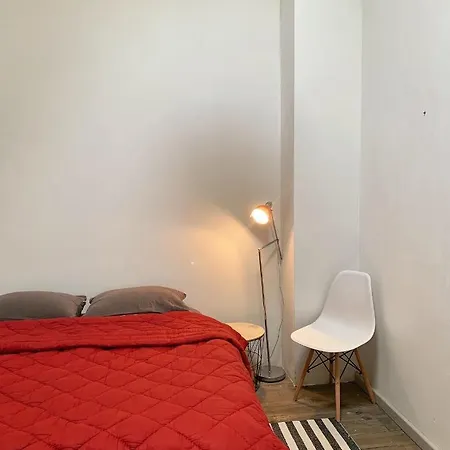 Familiale- Deux Chambres Saint-Meme-les-Carrieres